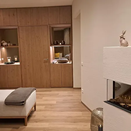 Dahoam-2 By Interhome Apartman Forstau